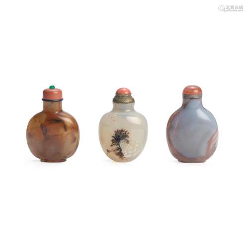 THREE QUARTZ BOTTLES the first two bottles :1820-1880; the t...