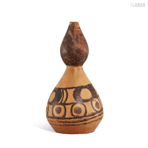 A red pottery double-gourd vase, Yangshao culture, Banpo pha...