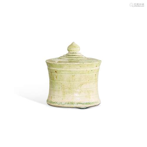 A green-glazed stupa-form Buddhist reliquary, Sui dynasty 隋...