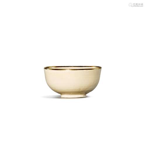 A small white-glazed cup, Northern Song – Jin dynasty 北宋至...