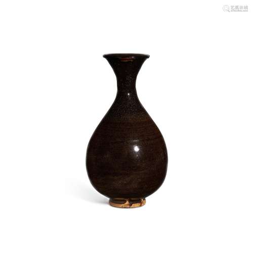 A Henan dark brown-glazed bottle vase, Yuhuchun ping, Yuan d...