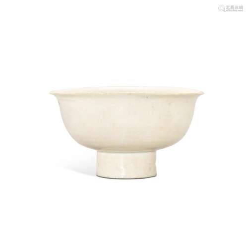 A qingbai lobed bowl, Song dynasty 宋 青白釉葵口盌
