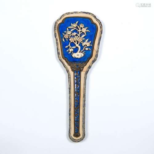 十九世紀晚 燒藍執鏡（附原配錦座）A Chinese enameled mirror,lat...