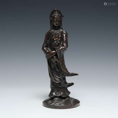十九世紀 銅觀音立像A Chinese bronze figure of Guanyin,19th c...