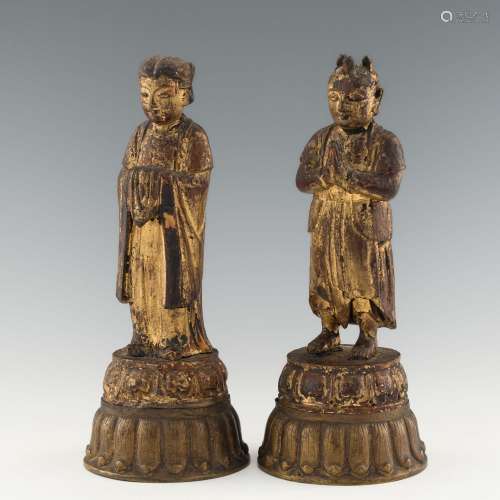 十九世紀 木雕漆金佛像兩只Two Chinese carved wood gold-lacque...