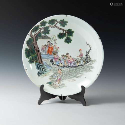 民國 粉彩群仙圖大盤A large Chinese famille rose plate， Repub...