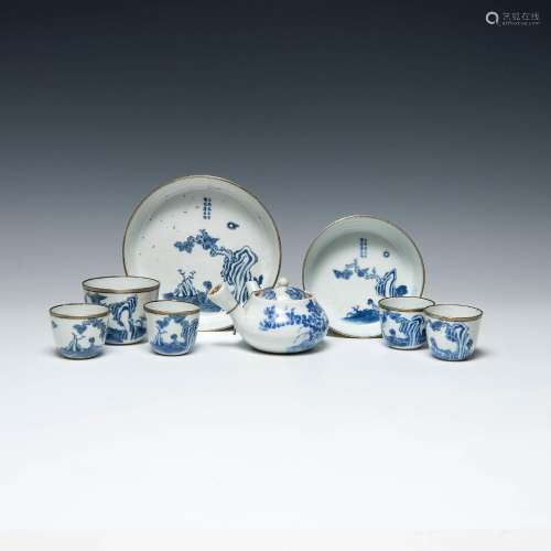 十九世紀晚 越南青花茶具一套八件An eight-piece blue and white...