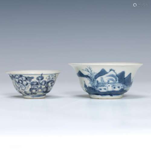 十八/十九 青花杯兩只Two Chinese blue and white cups， 18th/19...