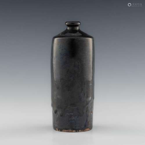 宋代/元代 黑釉梅瓶A Chinese black-glazed meiping， Song/Yuan ...