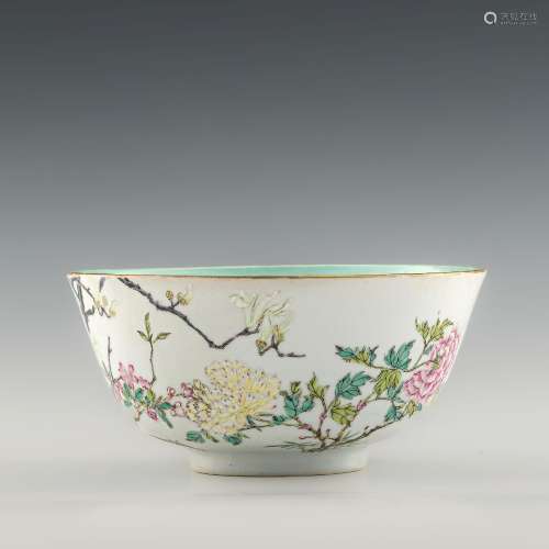 民國 粉彩花卉碗A Chinese famille rose bowl， Republic period