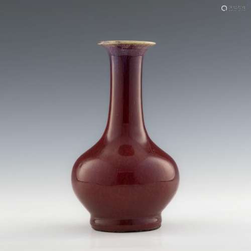 十八世紀 窯變釉賞瓶A Chinese flambe vase， 18th century