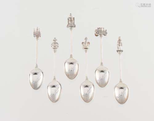 A set of 6 spoons