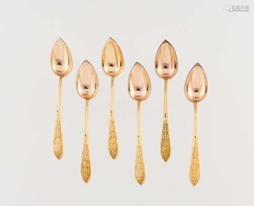 A set of 6 Louis XVIII preserves spoons