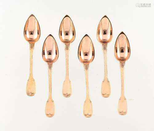 A set of 6 tea spoons