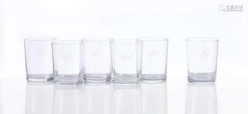 A set of 6 liqueur glasses