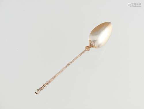 A preserves spoon