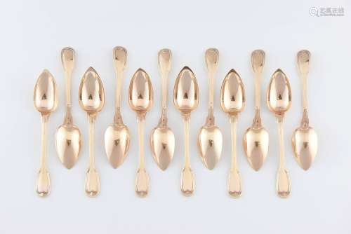 A set of 12 tea spoons