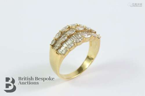 18ct yellow gold ring