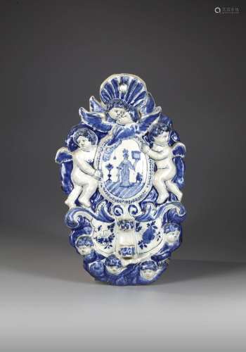 AN UNUSUAL BLUE AND WHITE WALL SCONCE, DELFT, MID 18TH CENTU...