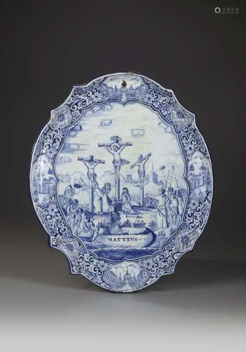 A LARGE BLUE AND WHITE DELFT PLAQUE, 2ND HALF 18TH CENTURY