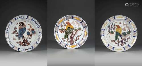TWO DELFT CHARGERS AND A PLATE WITH PARROTS, END OF 18TH CEN...