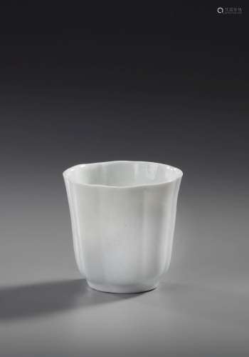 A CHINESE LOTUS SHAPED BLANC DE CHINE CUP, 18TH CENTURY