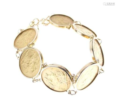 Bracelet composed of seven sovereigns