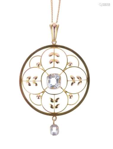 Edwardian pendant with chain