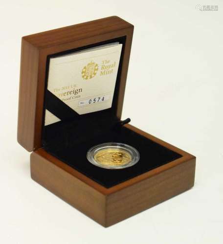 Elizabeth II gold sovereign 2011