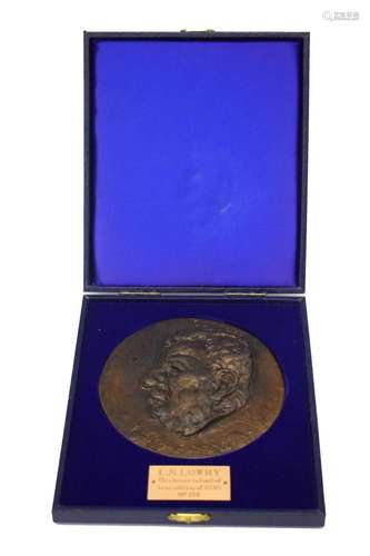 Leo Solomon, Limited Edition bronze medallion of L. S. Lowry