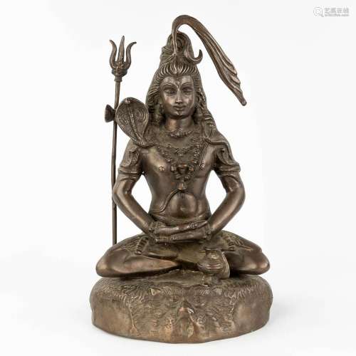A Indian figurine of Shiva, bronze. (L: 25 x W: 29 x H: 50 c...