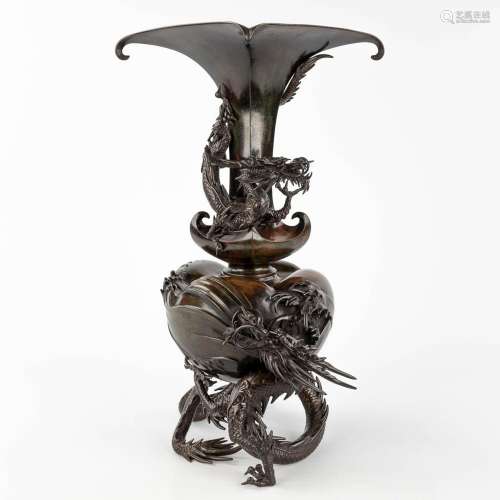 A vase decorated with dragon figurines, Patinated bronze, Ja...