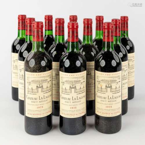 Château La Lagune Haut Médoc, 1975, 12 bottles. 