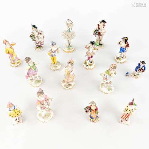 A collection of 15 porcelain figurines. Germany. (H: 14 cm)