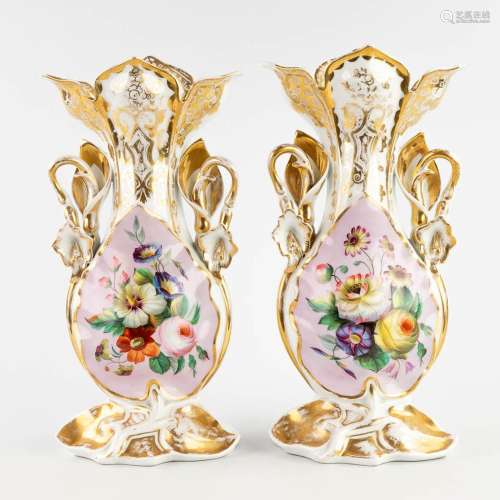Vieux Bruxelles, Vieux Paris a pair of porcelain vases with ...