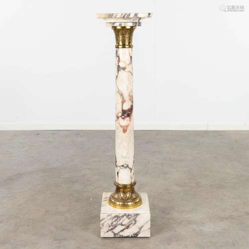 A pedestal, marble and brass. Circa 1900. (L: 25 x W: 25 x H...