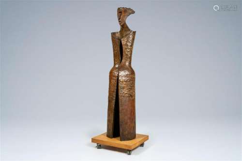Jacques Tenenhaus (1947): 'The queen', brown patinated bronz...