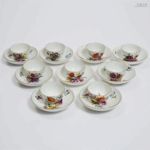 Nine Meissen Flower Painted Tea Bowls and Saucers, late 18t