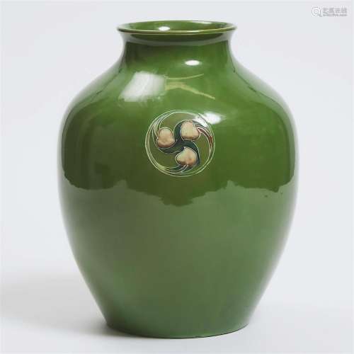 Large Macintyre Moorcroft Green Flamminian Vase, c.1906-13,
