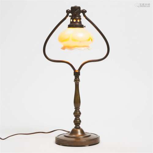 American Bronze Patinated Desk Lamp with Quezal Glass Shade
