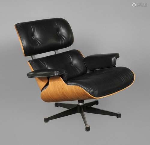 Eames Lounge Chair