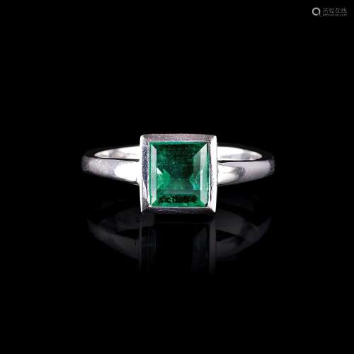 An Emerald Ring.