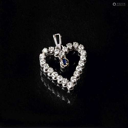 A small Diamond Sapphire Pendant 'Heart'.