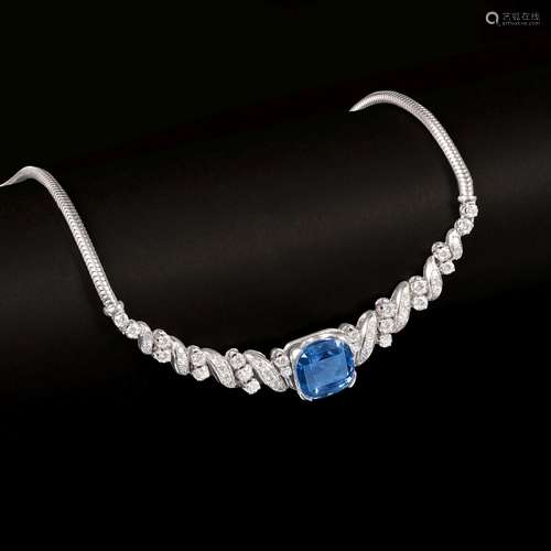 A Diamond Necklace with natural Sapphire.