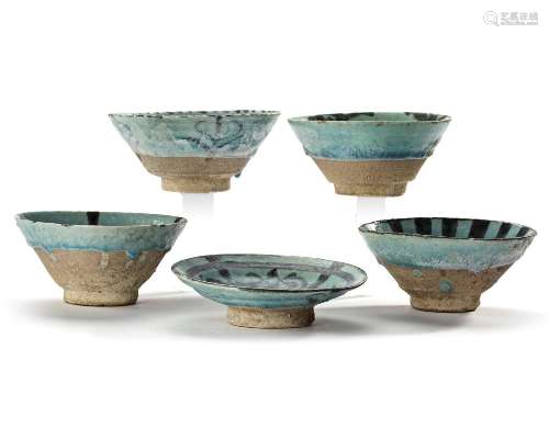 FIVE KASHAN TURQUOISE GLAZED BOWLS, PERSIA, 13TH CENTURY