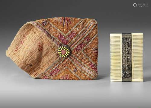 A MUGHAL IVORY COMB, INDIA, SECOND HALF 18TH CENTURY