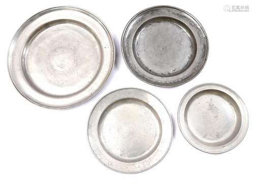 4 pewter dishes