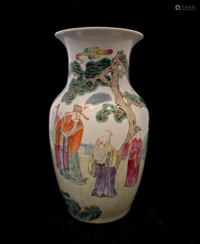 CHINE, fin du XXème siècle - Vase balustre en porcelaine éma...