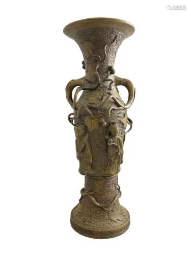 CHINE DU SUD, Vers 1900 - Vase en bronze en deux parties orn...