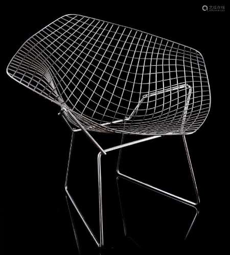 Chromed wire steel chair